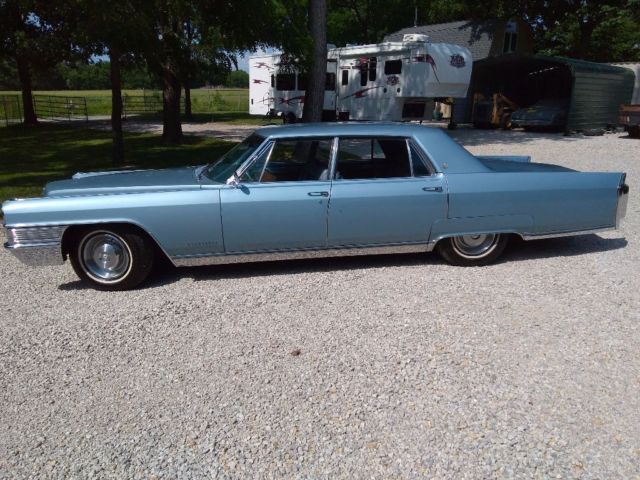 1965 Cadillac Fleetwood