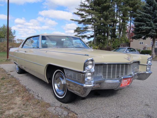 1966 Cadillac DeVille Hardtop Sedan - photo 3