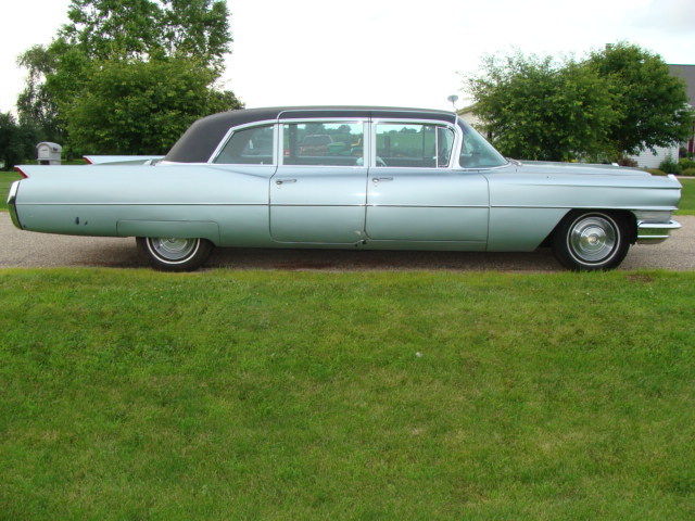 1965 Cadillac Series 75 - photo 12