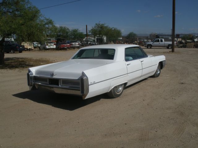 1965 Cadillac DeVille 4 door hardtop - photo 3