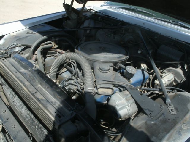 1965 Cadillac DeVille 4 door hardtop - photo 4