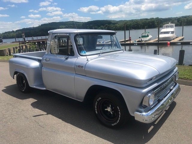 1965 Chevrolet C-10 6ft step side, 350 engine, AC, CD ,BT complete resto in 04 1965 Chevrolet C-10 Custom