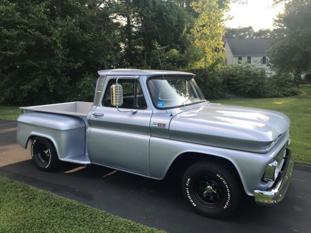 1965 Chevrolet C-10 Custom - photo 2