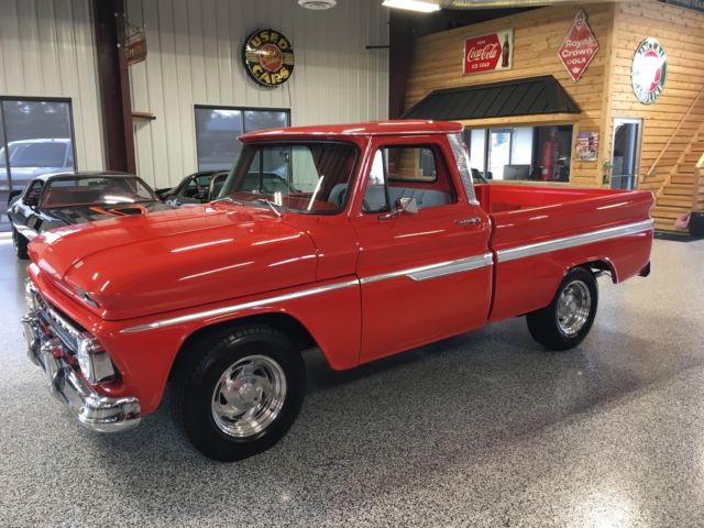 1965 Chevrolet C-10 Short Bed - photo 10