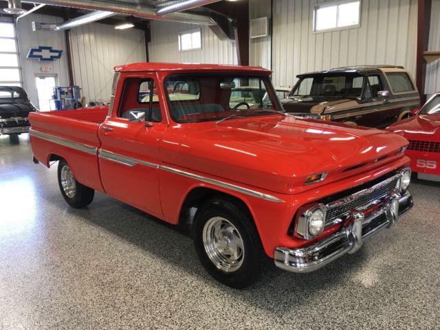 1965 Chevrolet C-10 Short Bed - photo 2