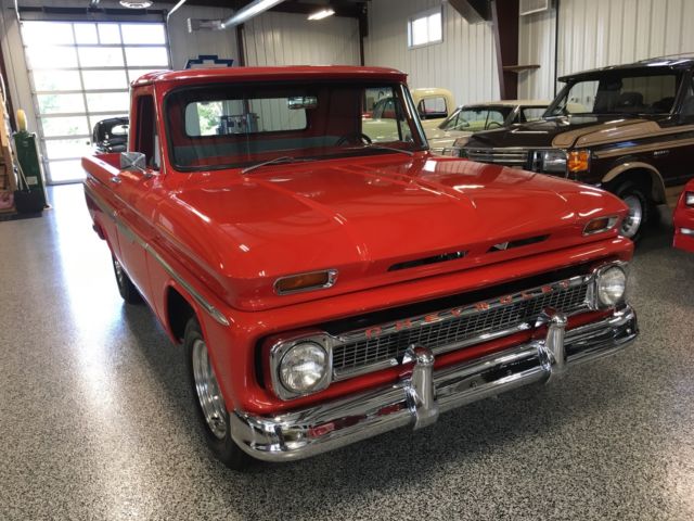1965 Chevrolet C-10 Short Bed - photo 4