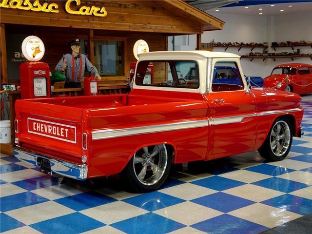 1965 Chevrolet C10 Big Window 383 cui / 700R4 Automatic - photo 10
