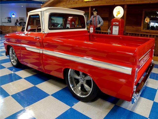 1965 Chevrolet C10 Big Window 383 cui / 700R4 Automatic - photo 7
