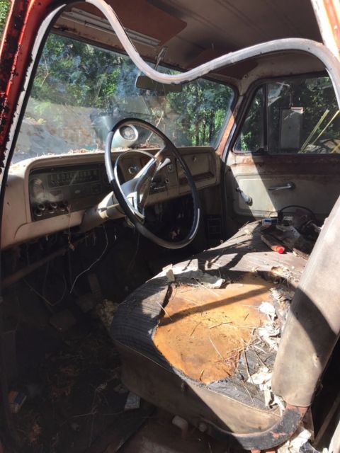 1965 Chevrolet C-10 Deluxe / Custom Cab - photo 8