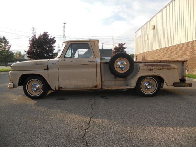 1965 Chevrolet C10 Longbed Step Side Westcoast Truck Patina Three Speed 283 SBC 1965 Chevrolet C-10