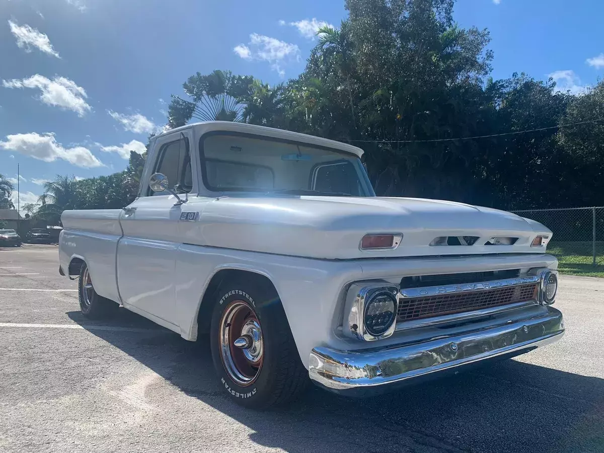 1965 Chevrolet C10 pickup, Short Bed, Air Bag Suspension 1965 Chevrolet C-10