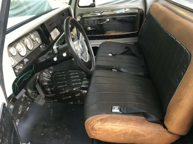 1965 Chevrolet C-10 Custom - photo 12