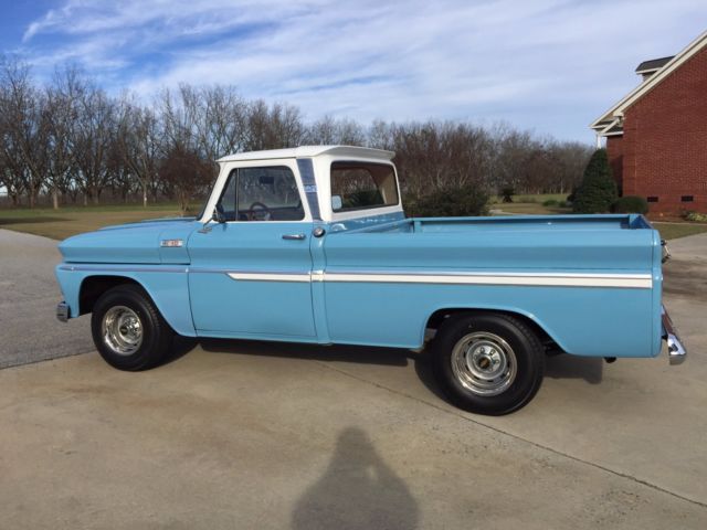 1965 CHEVROLET C10 SHORT BED PICK UP CUSTOM 2-TONE BLUE/WHITE, Fleetside Body 1965 Chevrolet C-10