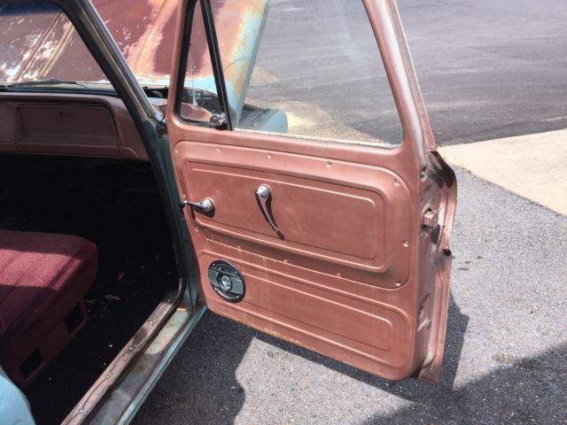 1965 Chevrolet C-10 Short Wheelbase Fleetside - photo 9