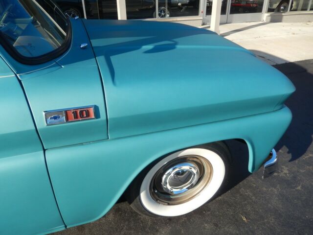 1965 Chevrolet C-10 - photo 2