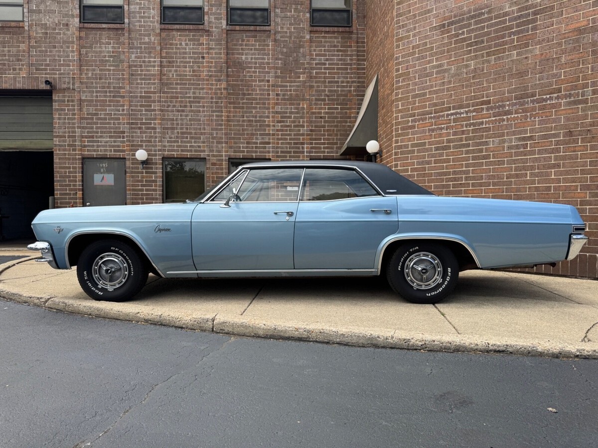 1965 Chevrolet Caprice - A/C - photo 3
