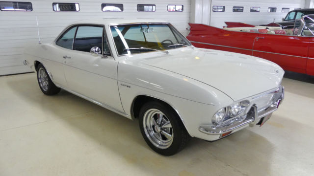 1965 Chevrolet Corvair Corsa Turbo - photo 2