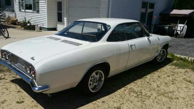 1965 Chevrolet Corvair - photo 2