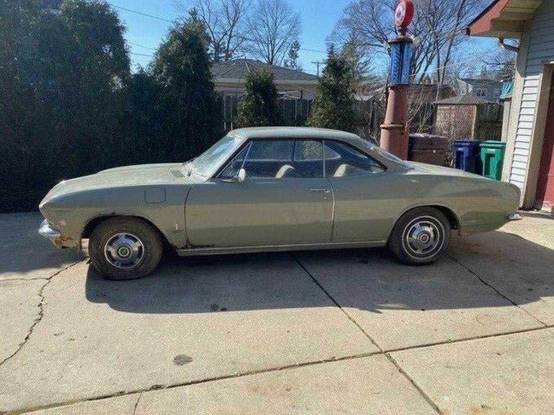 1965 Chevrolet Corvair Monza - photo 2