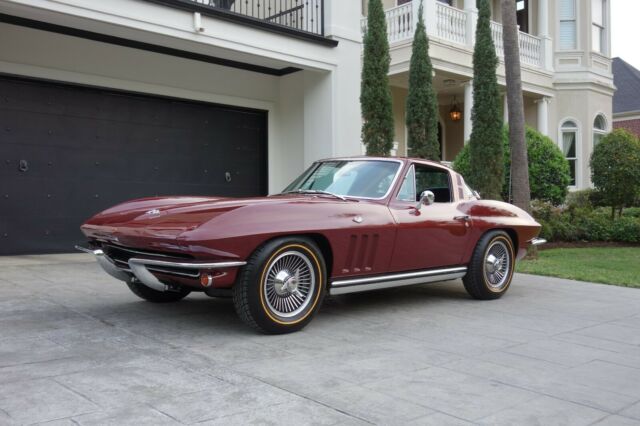 1965 Chevrolet Corvette Sting Ray - photo 11