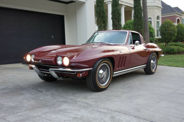 1965 Chevrolet Corvette Sting Ray - photo 12