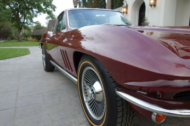 1965 Chevrolet Corvette Sting Ray - photo 4