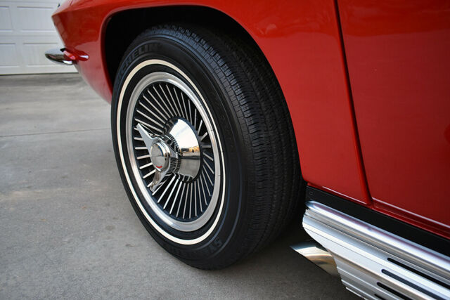 1965 Chevrolet Corvette - photo 11