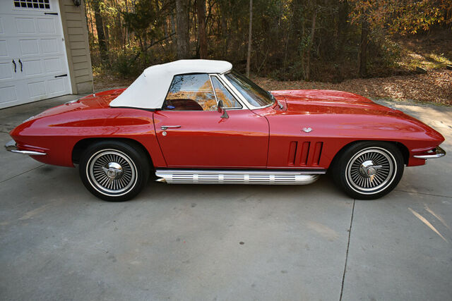 1965 Chevrolet Corvette - photo 3