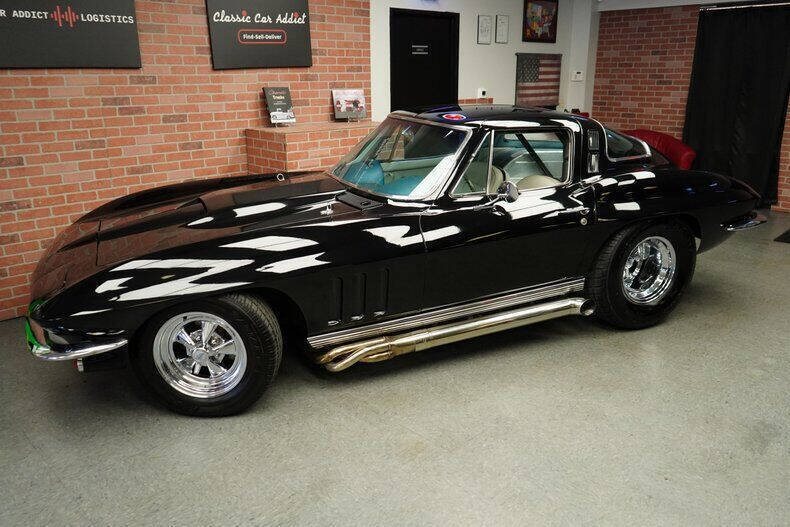 1965 Chevrolet Corvette - photo 7