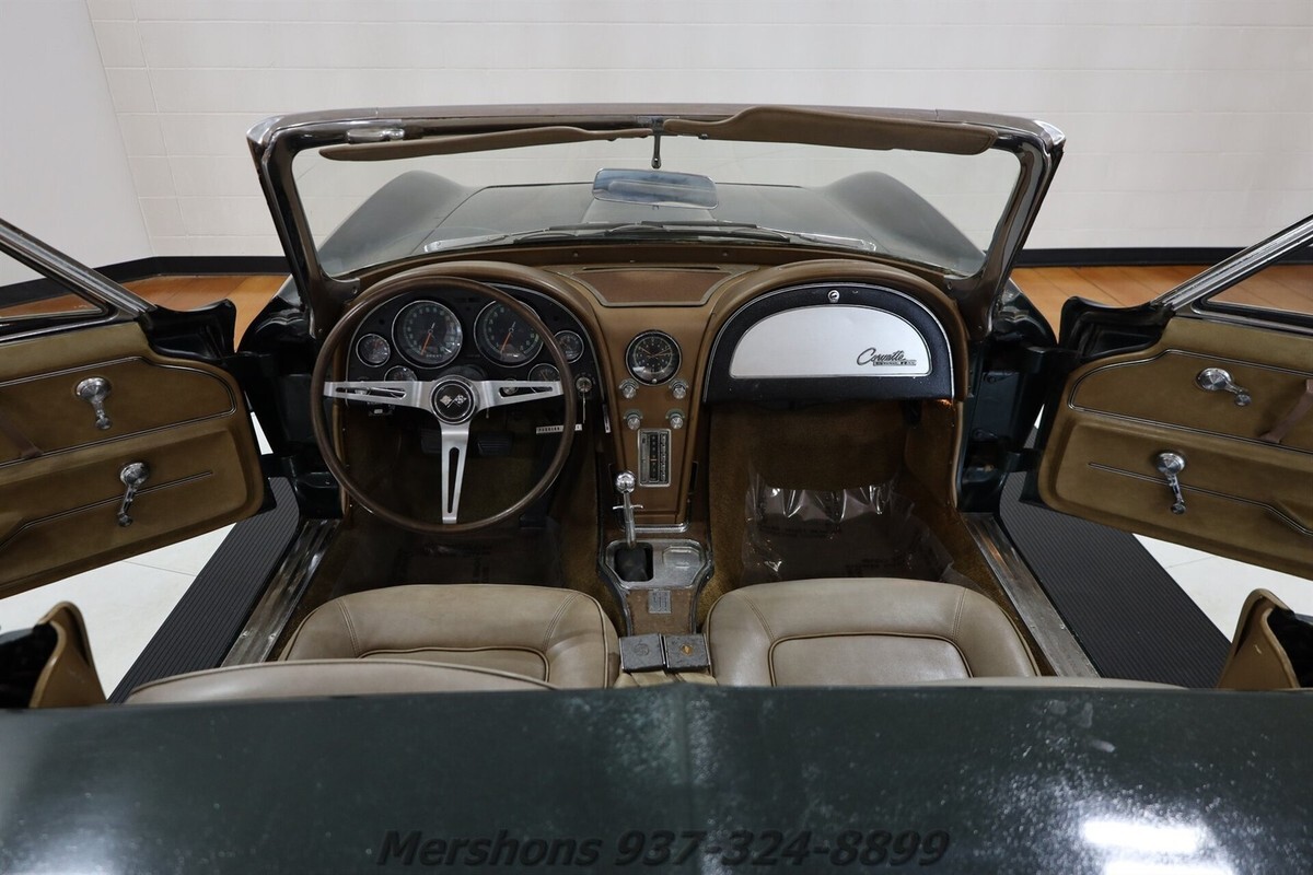 1965 Corvette - photo 2