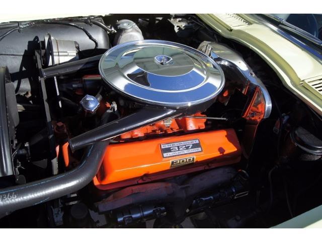 1965 Chevrolet Corvette - photo 3
