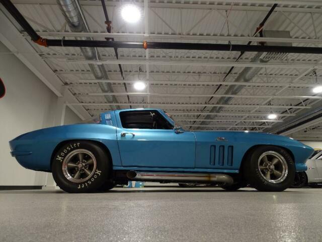 1965 Chevrolet Corvette -- - photo 11