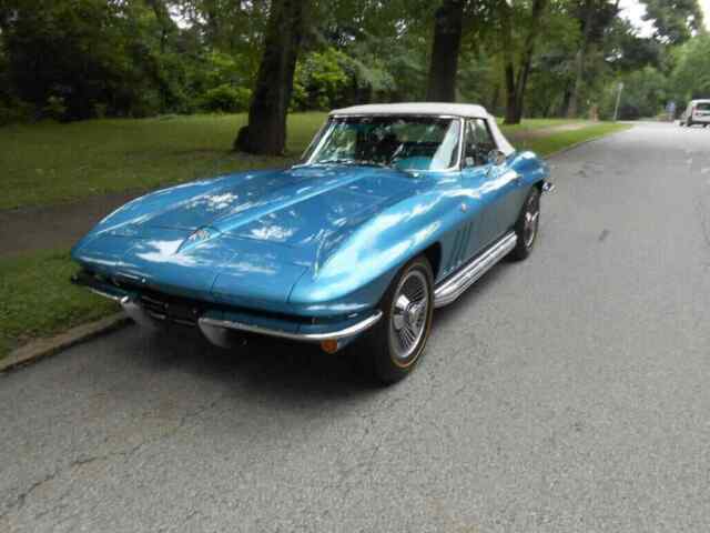 1965 Chevrolet Corvette -- - photo 2