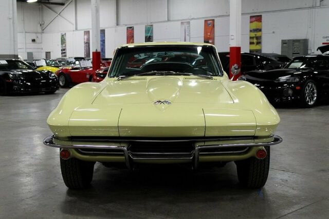 1965 Chevrolet Corvette -- - photo 8