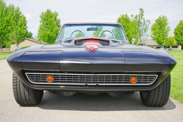 1965 Chevrolet Corvette -- - photo 10