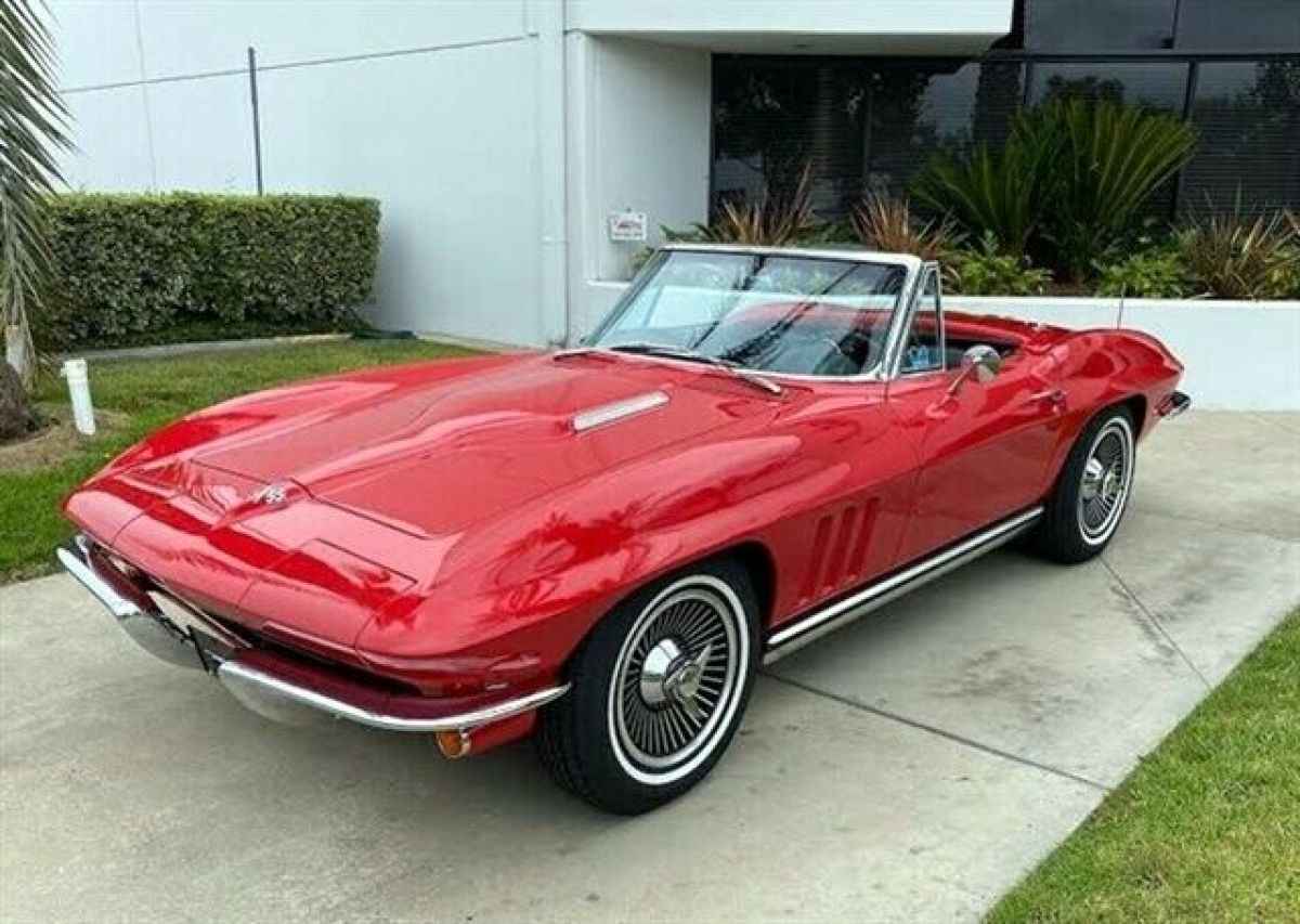 1965 Chevrolet Corvette black 75075 Miles Red 396 4 Speed Manual 1965 Chevrolet Corvette black