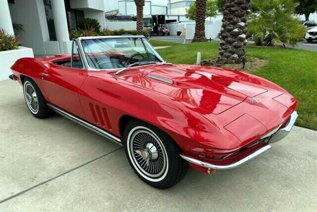 1965 Chevrolet Corvette black - photo 6