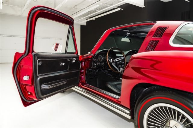 1965 Chevrolet Corvette Candy Brandywine - photo 12
