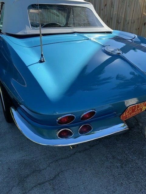 1965 Chevrolet Corvette - photo 3