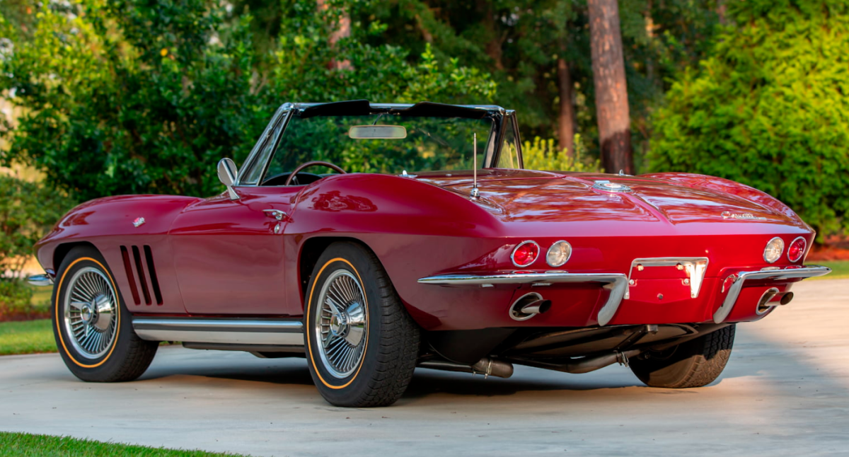 1965 Chevrolet Corvette - photo 3
