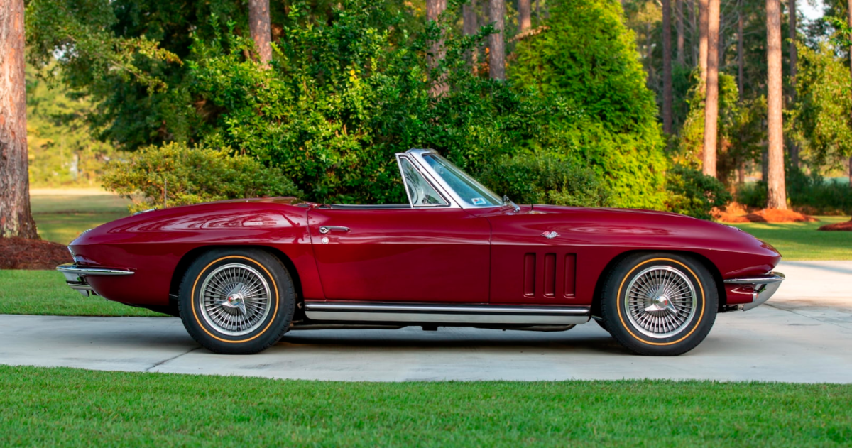 1965 Chevrolet Corvette - photo 4