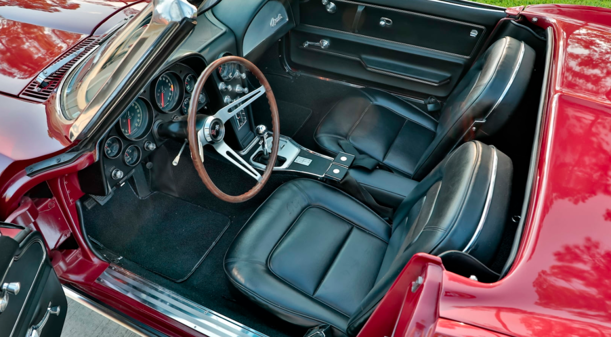1965 Chevrolet Corvette - photo 9