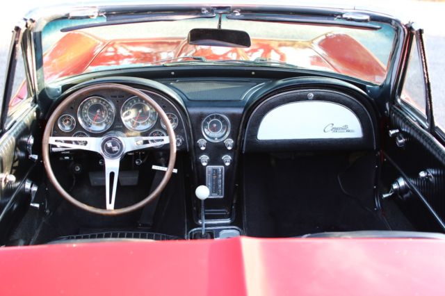 1965 Chevrolet Corvette - photo 11