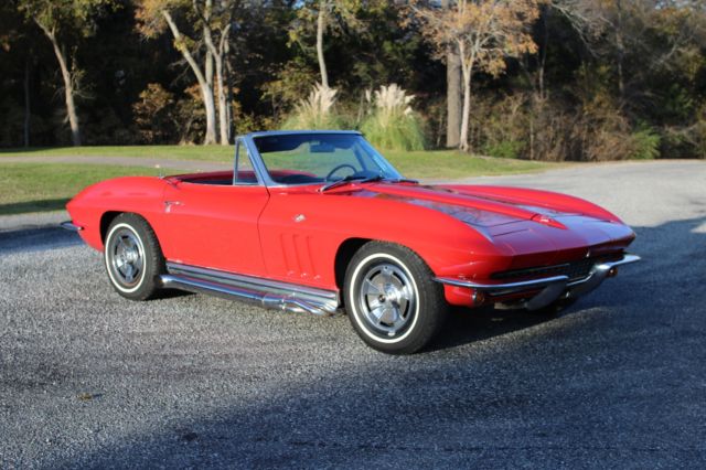 1965 Chevrolet Corvette - photo 8