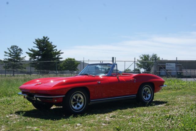 1965 Chevrolet Corvette - photo 3