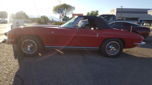 1965 CHEVROLET CORVETTE CONVERTIBLE - FULLY RESTORED 10 YRS AGO 4 SPEED 1965 Chevrolet Corvette CONVERTIBLE