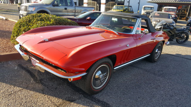 1965 Chevrolet Corvette CONVERTIBLE - photo 2