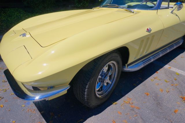1965 Chevrolet Corvette - photo 11