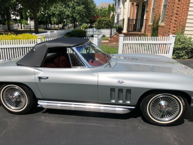 1965 Chevrolet Corvette Convertible L76 327/365HP Factory Silver/Red Car 1965 Chevrolet Corvette