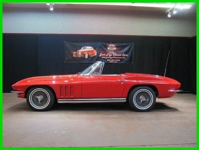 1965 Chevrolet Corvette Convertible, Rally Red, 327/300 HP 1965 Chevrolet Corvette